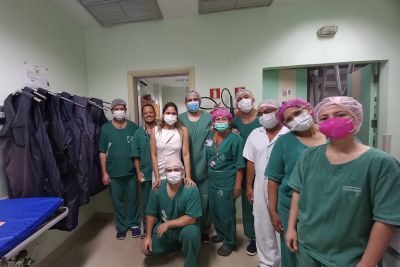 notícia: Hospital de Clínicas opera crianças e adultos em mutirão de cateterismo