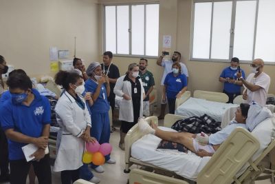 notícia: Celebrações religiosas renovam fé de usuários e colaboradores do Hospital Galileu, nesta Semana Santa