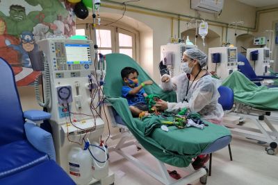 notícia: Profissionais da Santa Casa atuam como educadores junto a crianças 