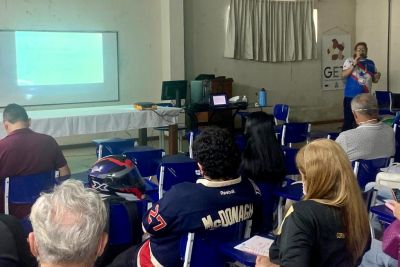 notícia: Seduc capacita profissionais de Educação Física em Castanhal