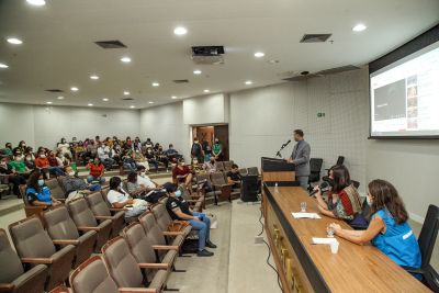 notícia: Formação promovida pela Sejudh e Acnur discute atendimento a refugiados e migrantes no Pará