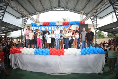 notícia: Sua Casa: 97 famílias de Garrafão do Norte são beneficiadas com cheques do Programa