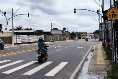 notícia: NGTM instala semáforo na avenida Padre Bruno Sechi, em Belém