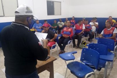 notícia: Detran promove curso a mototaxistas de Mãe do Rio