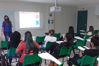 notícia: Adepará leva informações sobre defesa agropecuária a alunos do IFPA