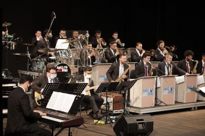 notícia: Amazônia Jazz Band apresenta sons e ritmos variados no Theatro da Paz