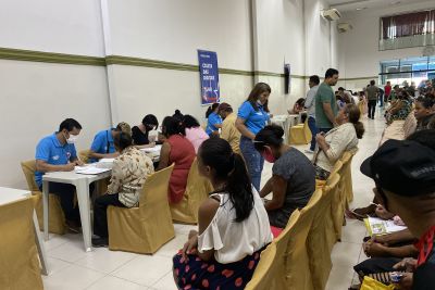 notícia: Estado oferta serviços de cidadania no bairro da Sacramenta, em Belém 