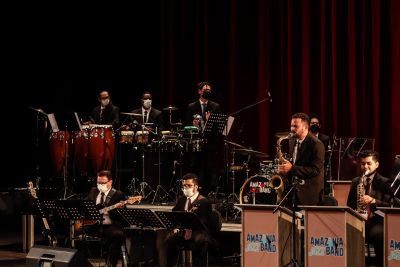 notícia: Amazônia Jazz Band encerra a Quermesse Mariana com apresentação do Cartaz do Círio 2022