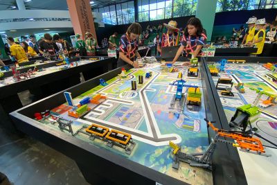 notícia: Em São Paulo, alunos de escolas públicas estaduais representam o Pará na maior competição de robótica do Brasil