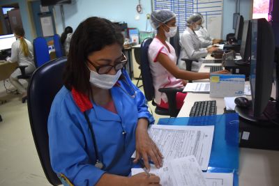 notícia: Hospital de Clínicas avança em implantação de novo sistema de gestão de dados