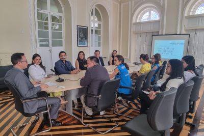 notícia: Sejudh e Acnur renovam termo de parceria do Espaço do Refugiado e do Migrante