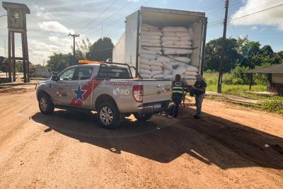notícia: Sefa apreende quase 30 toneladas de polietileno em Cachoeira do Piriá  