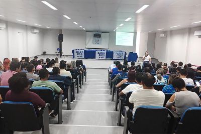 notícia: Capacitação orienta sobre atendimento correto a crianças e adolescentes vítimas de violência 