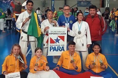Paraenses ganan 15 medallas en Campeonato Mundial de Karate en Argentina