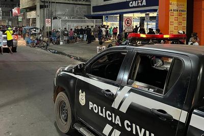 notícia: PC prende grupo acusado de provocar tumultos em agências bancárias, no município de Cametá 