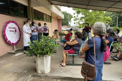 notícia: Outubro Rosa tem roda de conversa sobre câncer na Regional do Baixo Amazonas 