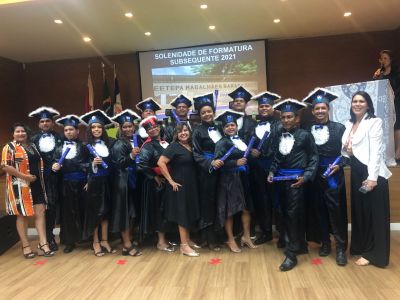 notícia: Escola Técnica Estadual certifica concluintes de quatro cursos