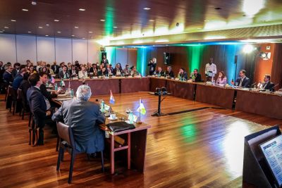notícia: Pará participa em Brasília de debate sobre novos rumos da educação no Brasil