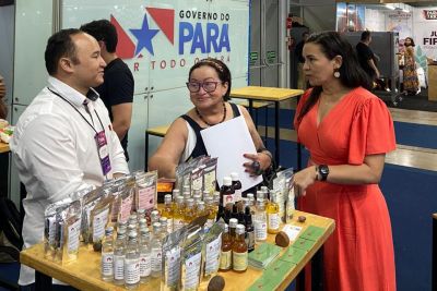 notícia: Startup Pará repassa recursos a projeto de bioeconomia da ParaOil