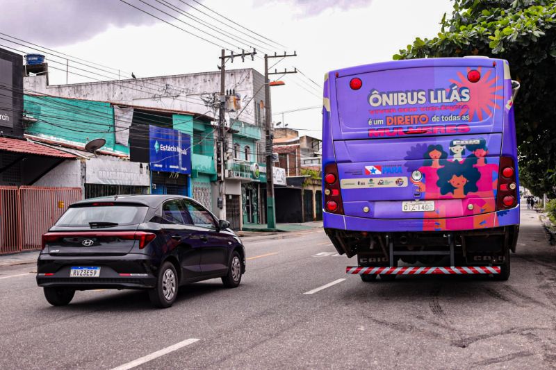 Entrega ônibus lilás SEJUDH - Fotos Pedro Guerreiro/agpara <div class='credito_fotos'>Foto: Pedro Guerreiro / Ag. Pará   |   <a href='/midias/2023/originais/15721_419ec238-efda-65b5-46ee-3f1fc767de66.jpg' download><i class='fa-solid fa-download'></i> Download</a></div>