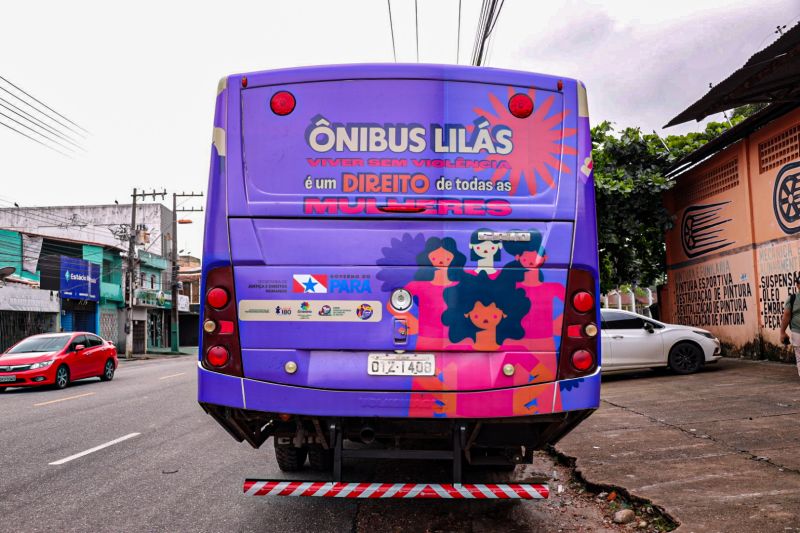 Entrega ônibus lilás SEJUDH - Fotos Pedro Guerreiro/agpara <div class='credito_fotos'>Foto: Pedro Guerreiro / Ag. Pará   |   <a href='/midias/2023/originais/15721_a12c84e8-494a-786d-d046-940536d7c574.jpg' download><i class='fa-solid fa-download'></i> Download</a></div>