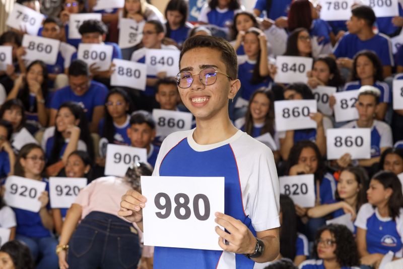 Luiz Gonzalez - 17 anos <div class='credito_fotos'>Foto: David Alves / Ag Pará | <a href='/midias/2023/originais/15788_4d7e8afc-ae2a-1622-1c8c-909d71600065.jpg' download><i class='fa-solid fa-download'></i> Download</a></div>