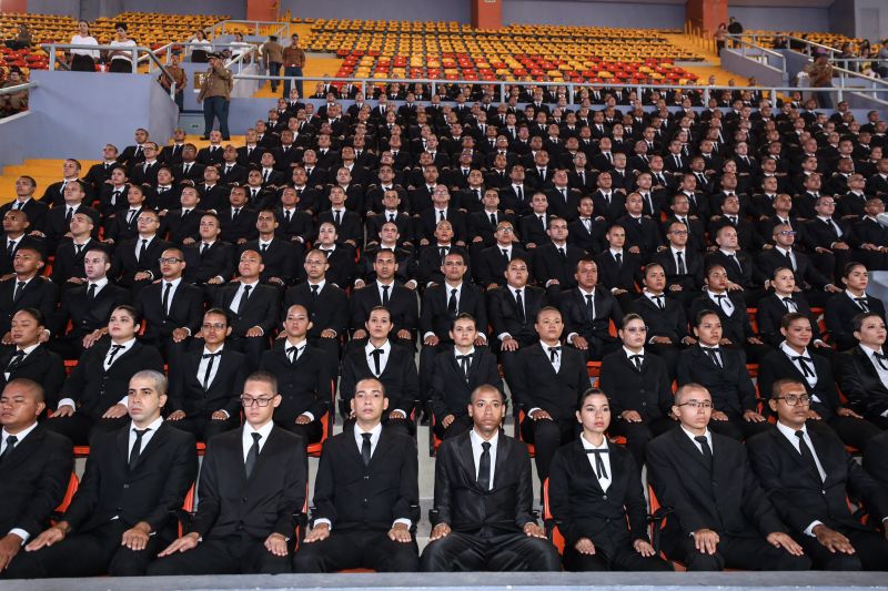 Praças Bombeiros Militares, na manhã desta sexta-feira (3), na Arena Guilherme Paraense, o Mangueirinho, em Belém