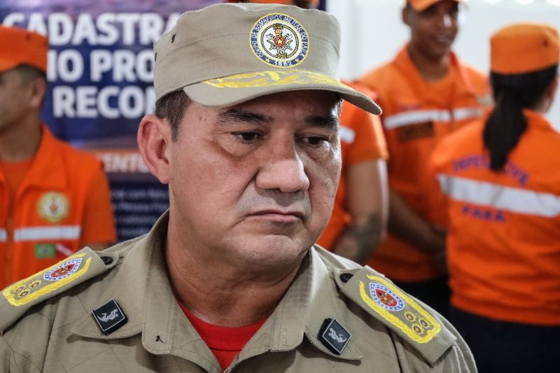 Coronel Jayme Benjó: Comandante geral do Corpo de Bombeiros do Pará e coordenador geral da Defesa Civil do Estado. <div class='credito_fotos'>Foto: Bruno Cecim / Ag.Pará   |   <a href='/midias/2023/originais/15897_dac49537-85ba-e6e0-d8e4-e3b0cfbcf973.jpg' download><i class='fa-solid fa-download'></i> Download</a></div>