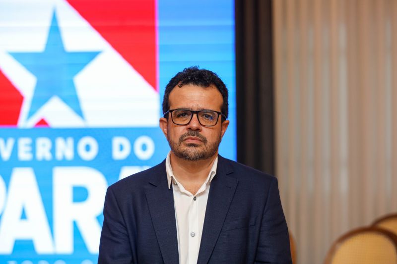 Rodolpho Zahluth Bastos
Secretário Adjunto de Gestão e Regularidade Ambiental na Secretaria de Estado de Meio Ambiente e Sustentabilidade <div class='credito_fotos'>Foto: Alex Ribeiro / Ag. Pará   |   <a href='/midias/2023/originais/15971_e0fd4291-6744-78aa-f600-da6ba7941f34.jpg' download><i class='fa-solid fa-download'></i> Download</a></div>