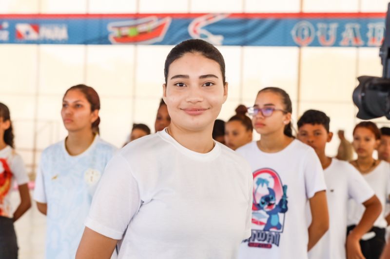 Diana Yasmim - 14 anos <div class='credito_fotos'>Foto: David Alves / Ag Pará   |   <a href='/midias/2023/originais/15984_8a75a854-ef09-89a1-732c-419fbc219f1d.jpg' download><i class='fa-solid fa-download'></i> Download</a></div>