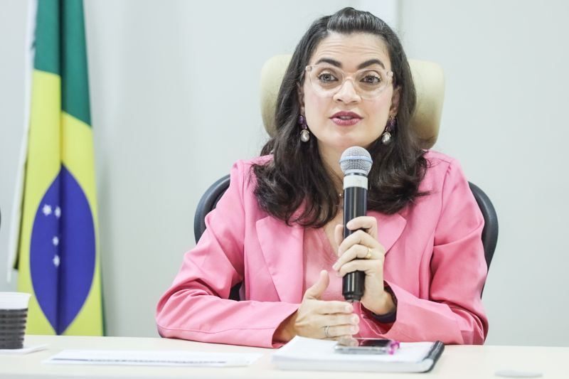 BRENDA MARADEI - DIRETORA DE PLANEJAMENTO <div class='credito_fotos'>Foto: Marcelo Seabra / Ag. Pará | <a href='/midias/2023/originais/16001_98e6dffa-03df-a615-b964-d3ed5acf177b.jpg' download><i class='fa-solid fa-download'></i> Download</a></div>