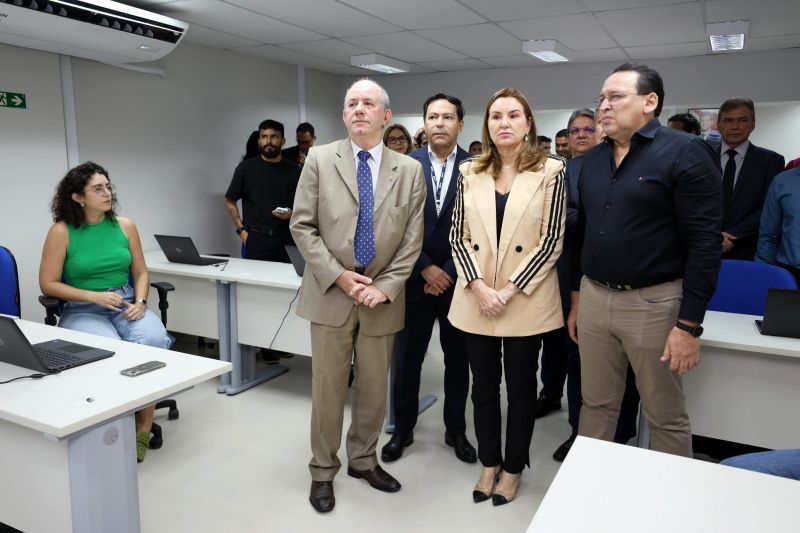 Posse do Tribunal de Recursos Fazendário da SEFA e entrega de uma Unidade de trânsito e da área do Tesouro Estadual <div class='credito_fotos'>Foto: Bruno Cecim / Ag.Pará | <a href='/midias/2023/originais/16031_33f5ac6c-06db-9686-20a1-792944b3b98a.jpg' download><i class='fa-solid fa-download'></i> Download</a></div>