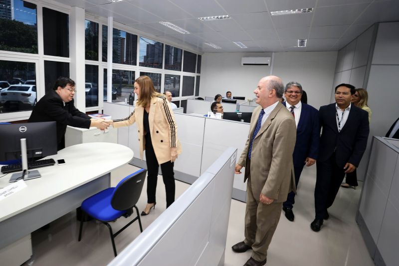 Posse do Tribunal de Recursos Fazendário da SEFA e entrega de uma Unidade de trânsito e da área do Tesouro Estadual <div class='credito_fotos'>Foto: Bruno Cecim / Ag.Pará | <a href='/midias/2023/originais/16031_5d71ae7f-477f-c9cf-fc61-1c48af5c90f2.jpg' download><i class='fa-solid fa-download'></i> Download</a></div>