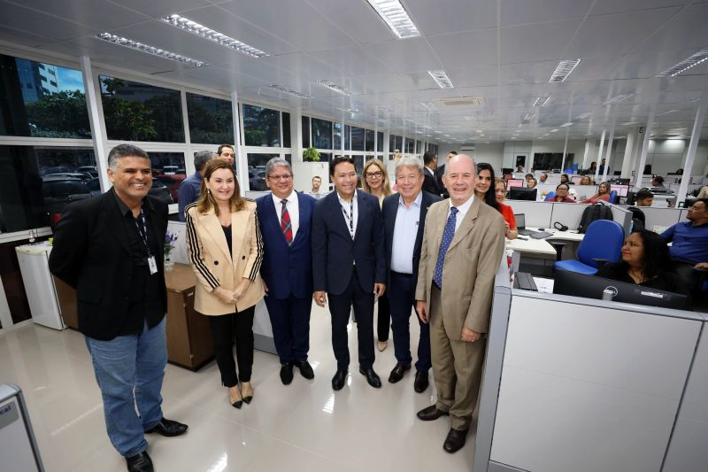 Posse do Tribunal de Recursos Fazendário da SEFA e entrega de uma Unidade de trânsito e da área do Tesouro Estadual <div class='credito_fotos'>Foto: Bruno Cecim / Ag.Pará | <a href='/midias/2023/originais/16031_a3863fbb-42f8-3357-a68d-66b2a96761e8.jpg' download><i class='fa-solid fa-download'></i> Download</a></div>
