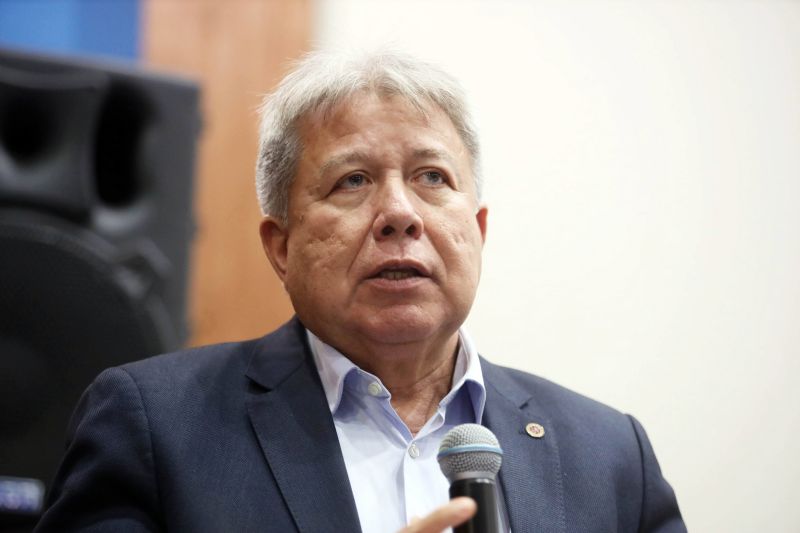 Posse do Tribunal de Recursos Fazendário da SEFA e entrega de uma Unidade de trânsito e da área do Tesouro Estadual <div class='credito_fotos'>Foto: Bruno Cecim / Ag.Pará | <a href='/midias/2023/originais/16031_caaf7a6d-43b6-7105-791f-d46d127833b8.jpg' download><i class='fa-solid fa-download'></i> Download</a></div>
