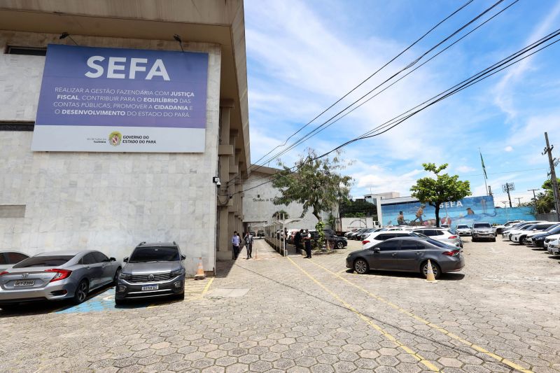 Posse do Tribunal de Recursos Fazendário da SEFA e entrega de uma Unidade de trânsito e da área do Tesouro Estadual <div class='credito_fotos'>Foto: Bruno Cecim / Ag.Pará | <a href='/midias/2023/originais/16031_cdf6c47f-6e41-b264-bf3a-7e8a0a45a532.jpg' download><i class='fa-solid fa-download'></i> Download</a></div>