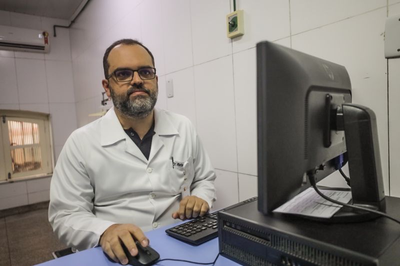 Alta Segunda Transplantada - Santa Casa - Fotos Pedro Guerreiro


Rafael Garcia, medico técnico responsável por transplantes sist digestivo <div class='credito_fotos'>Foto: Pedro Guerreiro / Ag. Pará   |   <a href='/midias/2023/originais/16048_7e88b7b4-4fbe-fa69-3548-18f38b3cb1ef.jpg' download><i class='fa-solid fa-download'></i> Download</a></div>