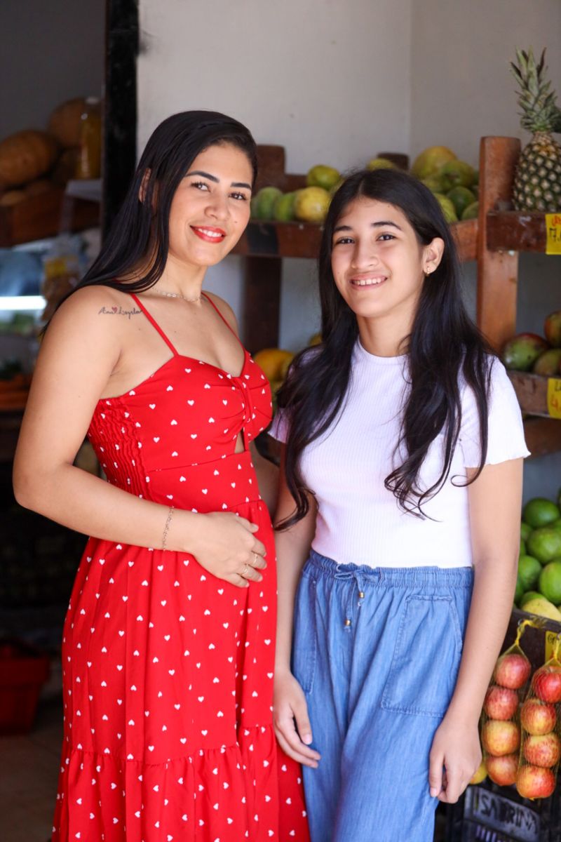 Ana Laysla, filha
Lara Silva, mãe <div class='credito_fotos'>Foto: David Alves / Ag Pará   |   <a href='/midias/2023/originais/16286_6ad061cd-25db-32d8-67be-3e233a6e8bea.jpg' download><i class='fa-solid fa-download'></i> Download</a></div>