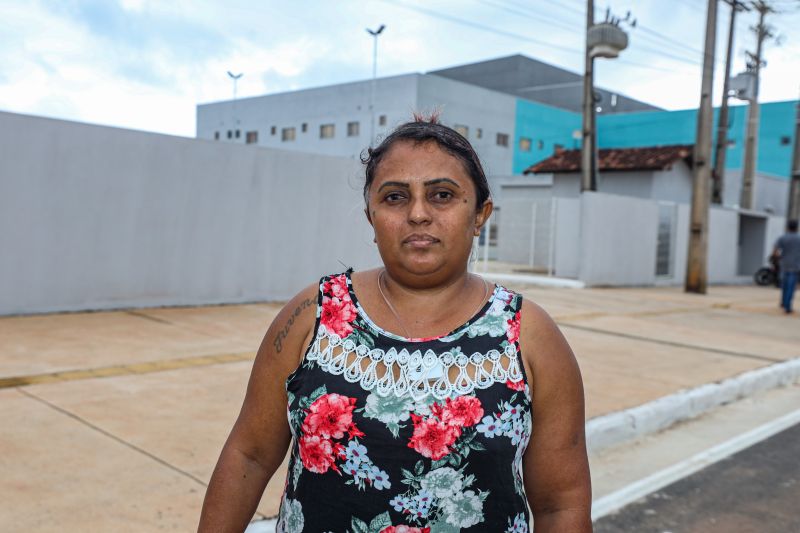 Santiana Souza sua casa <div class='credito_fotos'>Foto: Alex Ribeiro / Ag. Pará   |   <a href='/midias/2023/originais/16346_a76a67bd-69fb-d9ff-c601-45c96444691e.jpg' download><i class='fa-solid fa-download'></i> Download</a></div>
