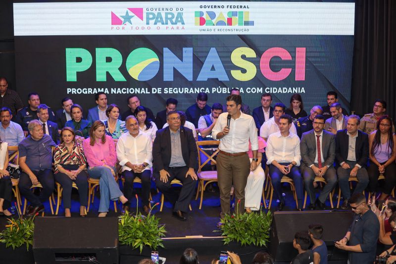 G[PGovernador Helder com Ministros Jader Filho e Flávio Dino/USINA DA PAZ NA CABANAGEM <div class='credito_fotos'>Foto: Marco Santos / Ag. Pará | <a href='/midias/2023/originais/16477_0d84e5ff-61c5-427c-0438-2d29252614ac.jpg' download><i class='fa-solid fa-download'></i> Download</a></div>