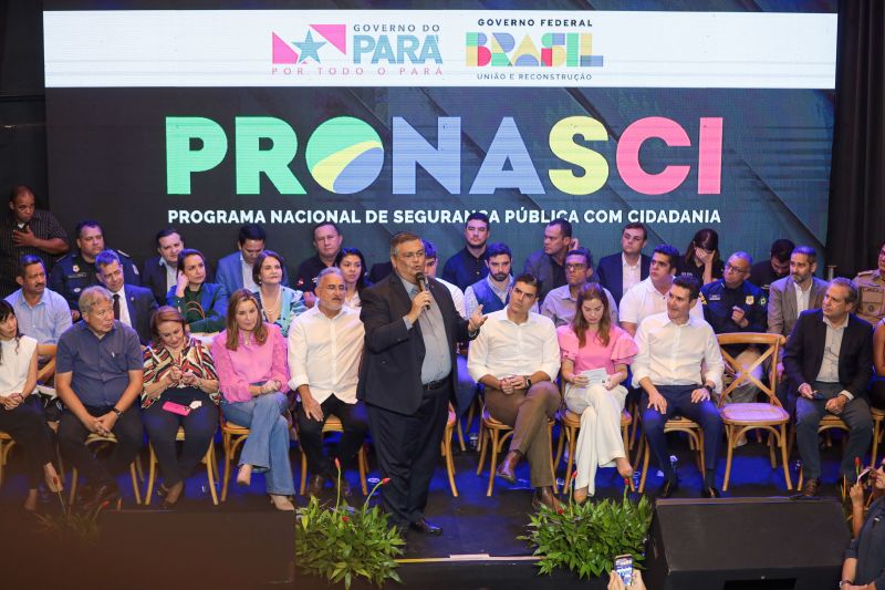 G[PGovernador Helder com Ministros Jader Filho e Flávio Dino/USINA DA PAZ NA CABANAGEM <div class='credito_fotos'>Foto: Marco Santos / Ag. Pará | <a href='/midias/2023/originais/16477_7e44a20b-ea54-2628-f045-7561157d1a99.jpg' download><i class='fa-solid fa-download'></i> Download</a></div>