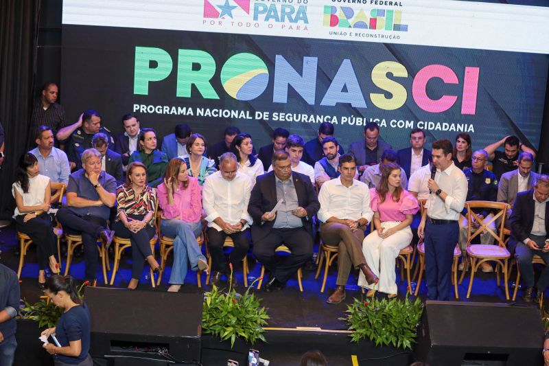 G[PGovernador Helder com Ministros Jader Filho e Flávio Dino/USINA DA PAZ NA CABANAGEM <div class='credito_fotos'>Foto: Marco Santos / Ag. Pará | <a href='/midias/2023/originais/16477_dba08d75-e5e8-4068-10a6-d3f6339cf4ee.jpg' download><i class='fa-solid fa-download'></i> Download</a></div>