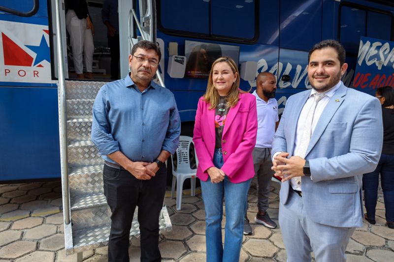 Vice-governadora, Hana Ghassan,acompanhada de gestores da Fundação Hemopa, na sede do hemocentro em Belém