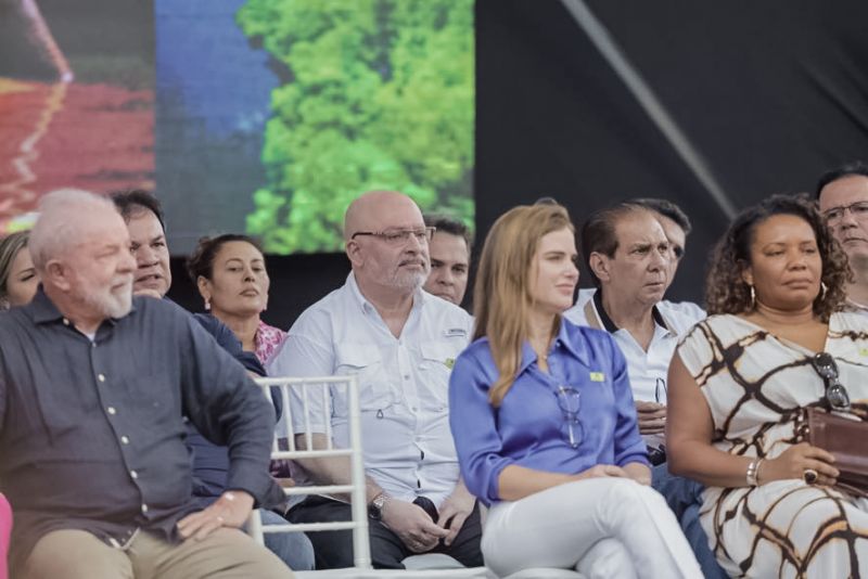  <div class='credito_fotos'>Foto: Ricardo STuckert / Divulgação   |   <a href='/midias/2023/originais/16519_429bf598-b888-8e7d-f664-a92e7c2214e3.jpg' download><i class='fa-solid fa-download'></i> Download</a></div>