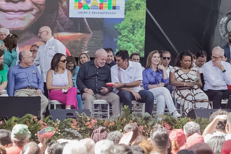 <div class='credito_fotos'>Foto: Ricardo STuckert / Divulgação   |   <a href='/midias/2023/originais/16519_98be2708-4fa6-3756-2965-fbb49e5d3dd0.jpg' download><i class='fa-solid fa-download'></i> Download</a></div>