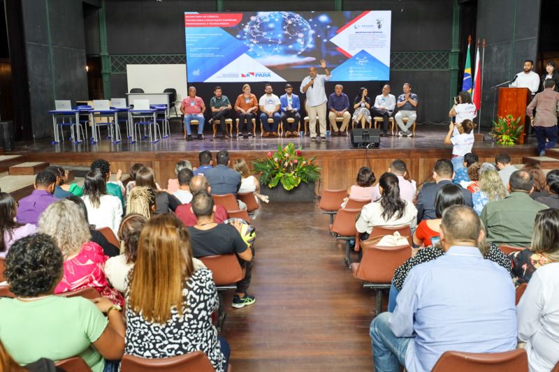  <div class='credito_fotos'>Foto: Marcelo Seabra / Ag. Pará   |   <a href='/midias/2023/originais/16534_8e1b75f8-aebf-e232-13b1-ca095f725efa.jpg' download><i class='fa-solid fa-download'></i> Download</a></div>