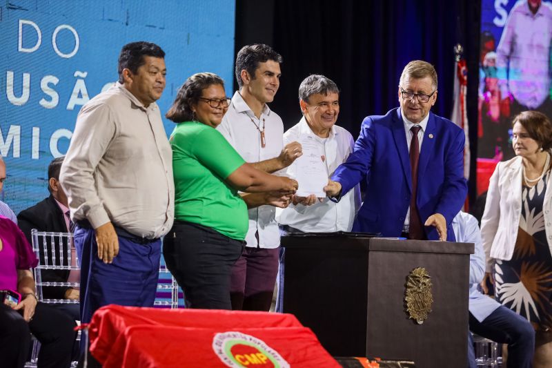  <div class='credito_fotos'>Foto: Rodrigo Pinheiro / Ag.Pará   |   <a href='/midias/2023/originais/16558_44fd94b0-1f17-624f-4d2f-2cf586a55491.jpg' download><i class='fa-solid fa-download'></i> Download</a></div>