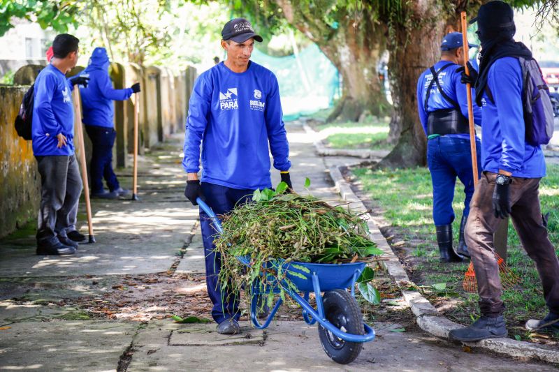 Cerca de 230 toneladas de resíduos foram coletadas em 30 dias de ação de limpeza
 <div class='credito_fotos'>Foto: Paula Lourinho / Ascom Seop   |   <a href='/midias/2023/originais/16824_866640ad-7f58-2e6e-def3-de1ccc9d1050.jpg' download><i class='fa-solid fa-download'></i> Download</a></div>
