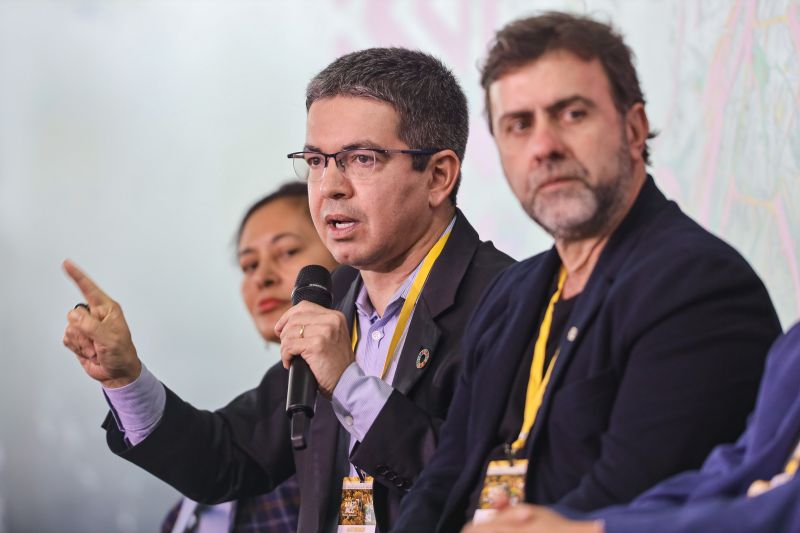 Senador Randolfe Rodrigues e Marcelo Freixo, presidente da Embratur