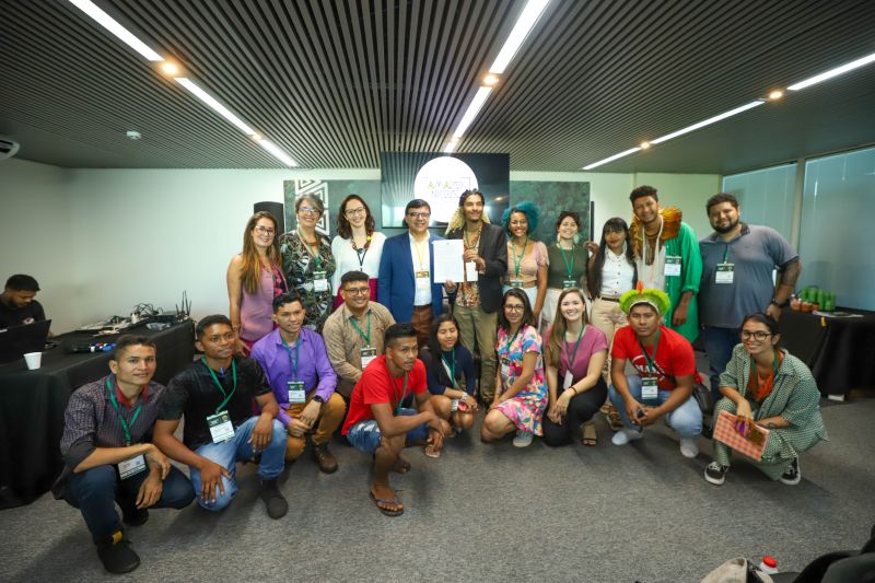 Planos de Sociobioeconomia na Amazônia Legal
 Lançamento Edital de Chamamento Público para a Câmara da Juventude do FPMAC FT Alex Ribeiro / Ag Pará <div class='credito_fotos'>Foto: Alex Ribeiro / Ag. Pará   |   <a href='/midias/2023/originais/16834_46816f6f-c0db-0970-ebe8-180f6efb096d.jpg' download><i class='fa-solid fa-download'></i> Download</a></div>